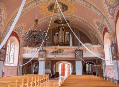 Perlojos Švč. Mergelės Marijos ir Šv. Pranciškaus Asyžiečio bažnyčia