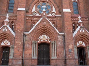Švėkšnos bažnyčia