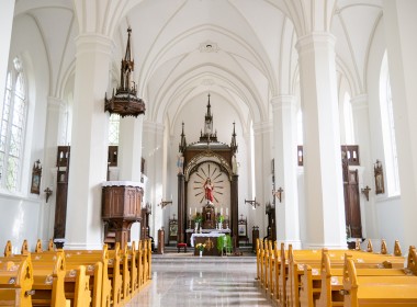 Gadūnavo Švč. Jėzaus Širdies bažnyčia